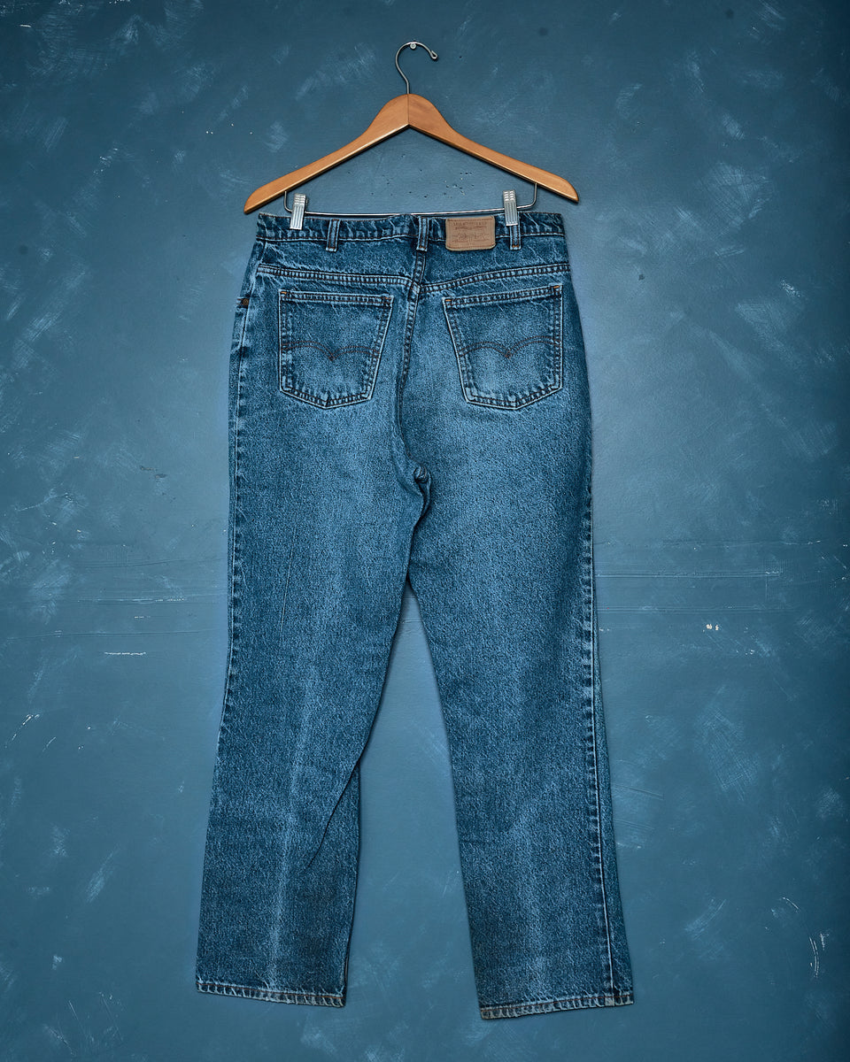 Levis 619 hot sale