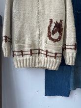 Load image into Gallery viewer, 1960s Curling Sweater - Horses
