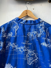 Load image into Gallery viewer, 1980s Jade Fashions Hawaiian Shirt
