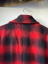 Load image into Gallery viewer, 1940s Field &amp; Stream Shadow Plaid Hunting Jacket
