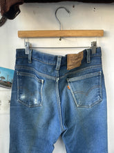 Load image into Gallery viewer, 1970s/80s Levi’s 517 32”x28”
