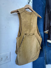 Load image into Gallery viewer, 1940s/50s American Field Hunting Vest
