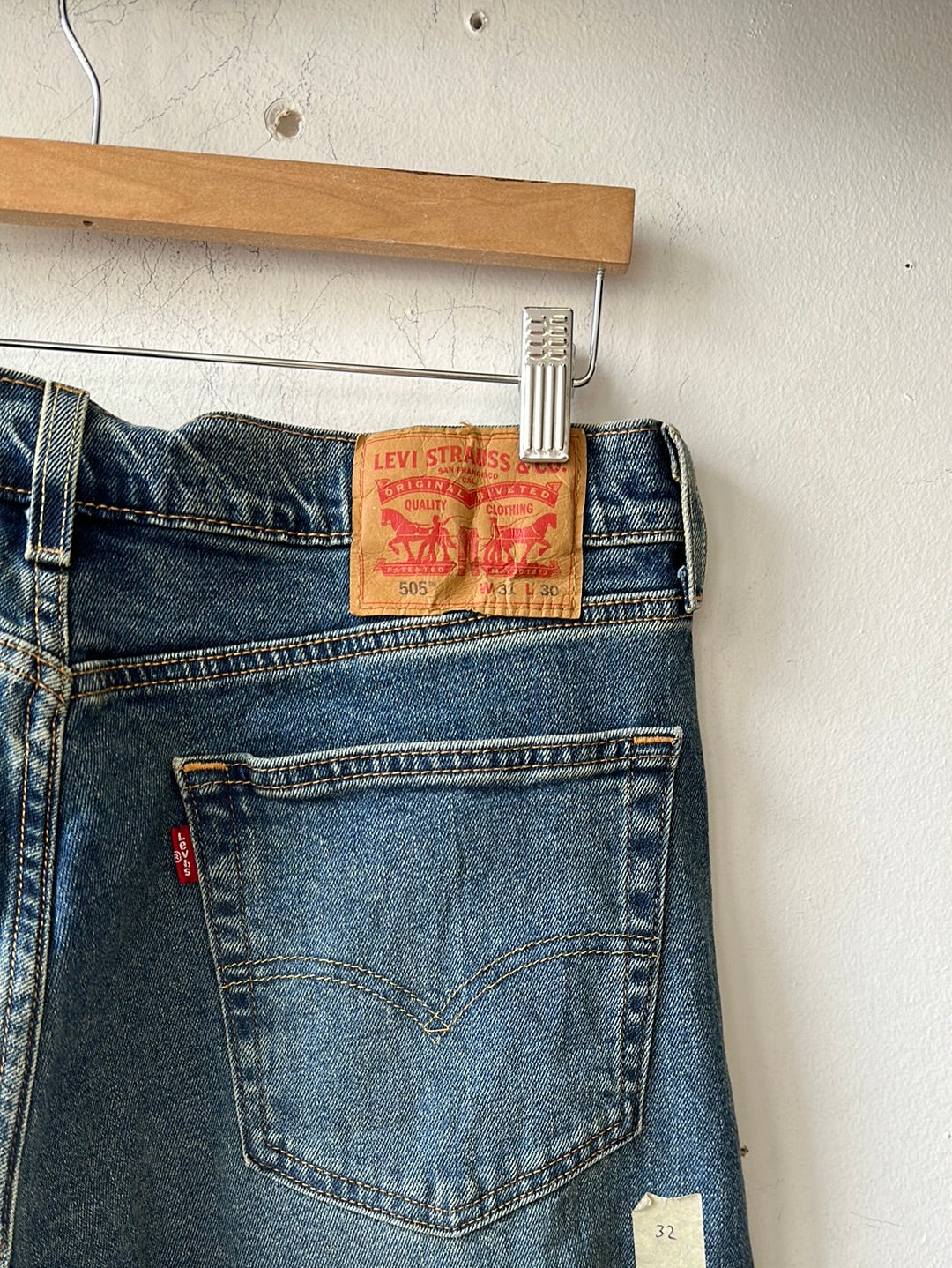 Levis 505 32x29 on sale