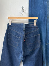 Load image into Gallery viewer, 1970s/80s Levis Selvedge 501 - 34x33
