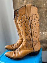 Load image into Gallery viewer, Sanders Cowboy Boots - Brown - Size 7W
