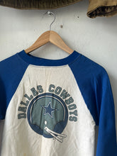 Load image into Gallery viewer, 1970s Dallas Cowboys Raglan Crewneck
