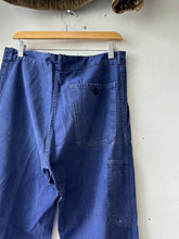 Load image into Gallery viewer, 1950s Blue French Moleskin Trouser 32x28
