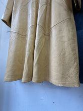 Load image into Gallery viewer, 1950s Deerskin Leather Trench
