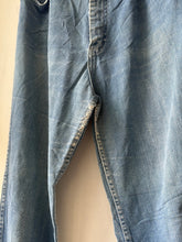 Load image into Gallery viewer, 1970s Flare Denim 28×30
