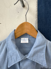 Load image into Gallery viewer, 1970s USN Chambray Long Sleeve
