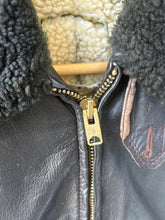 Load image into Gallery viewer, 1970s Shearling Leather Flight Jackett
