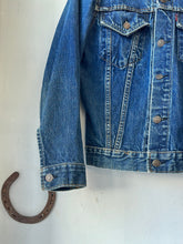 Load image into Gallery viewer, 1970/71 Levi’s 70507 Big E Denim Trucker Jacket - 36
