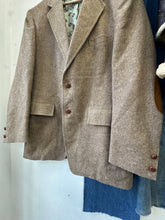 Load image into Gallery viewer, 1970s Roark’s Tweed Blazer
