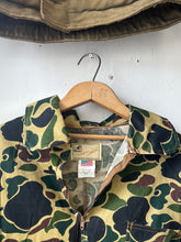 Load image into Gallery viewer, 1960s/70s Cropped Duck Camo Pullover
