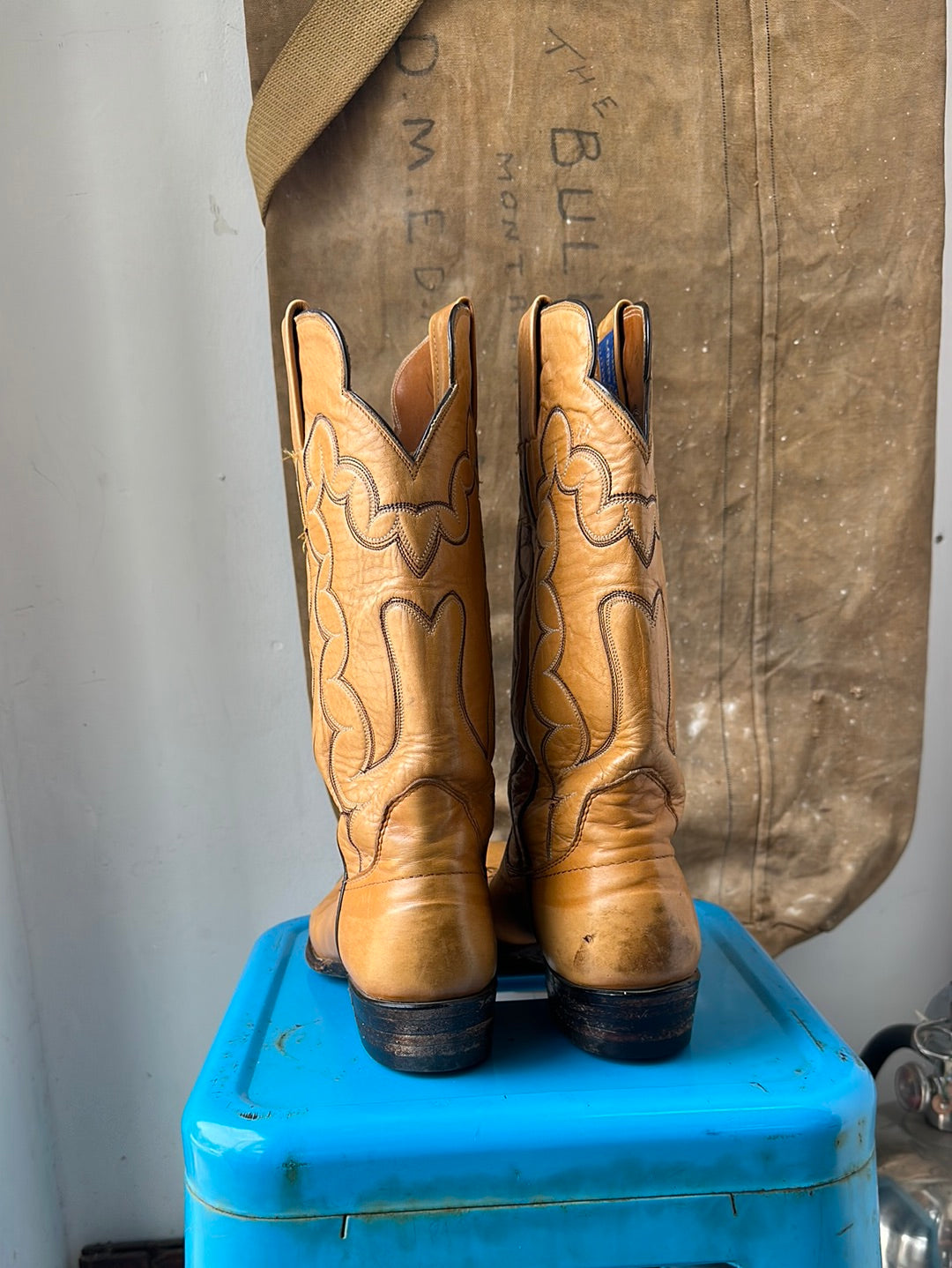 Sanders Cowboy Boots Brown Size 7W Coffee and Clothing