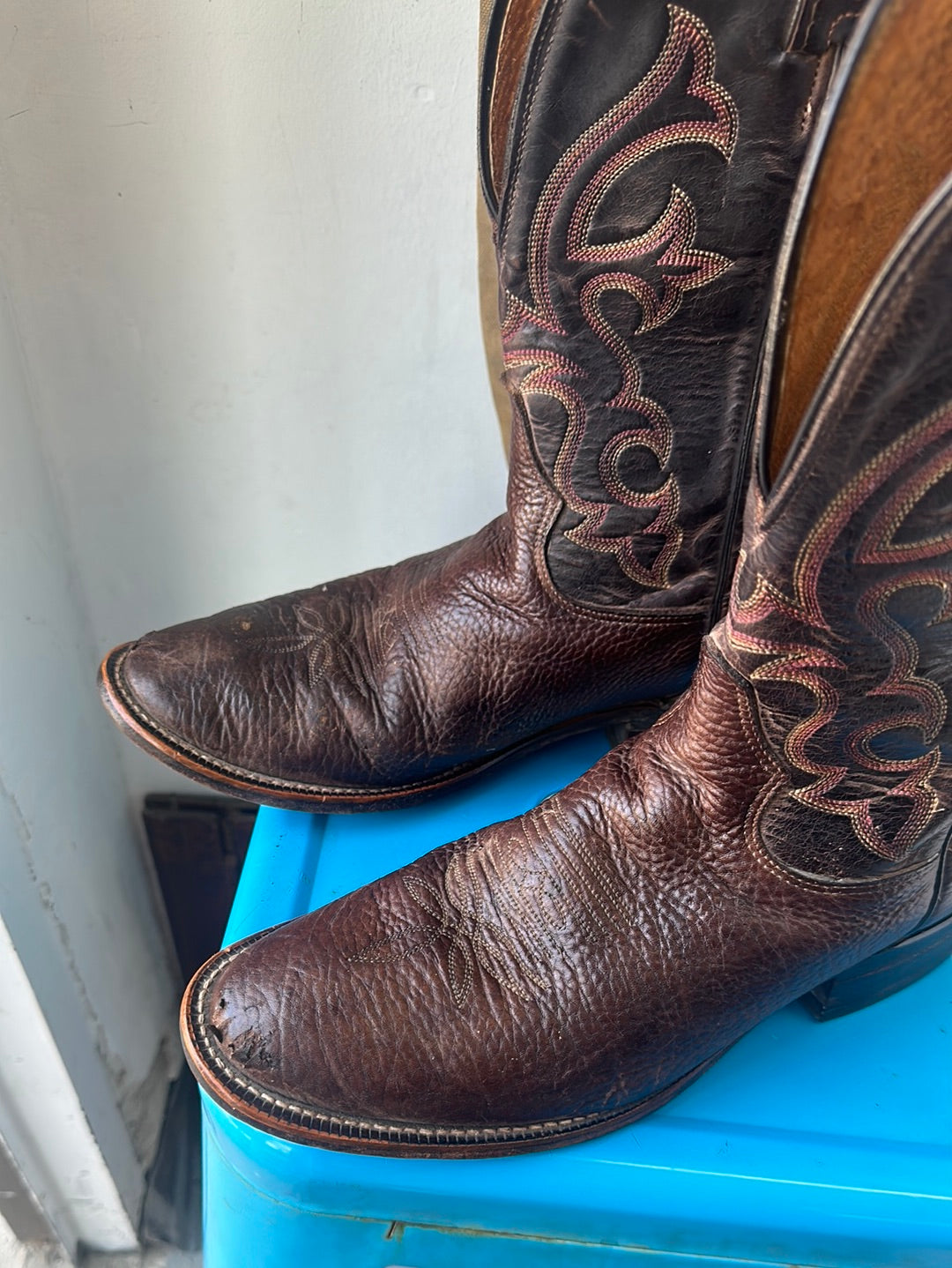 Tony Lama Leather Cowboy Boots Size offers 10.5