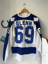 Load image into Gallery viewer, 1970s Toronto Maple Leafs Jersey
