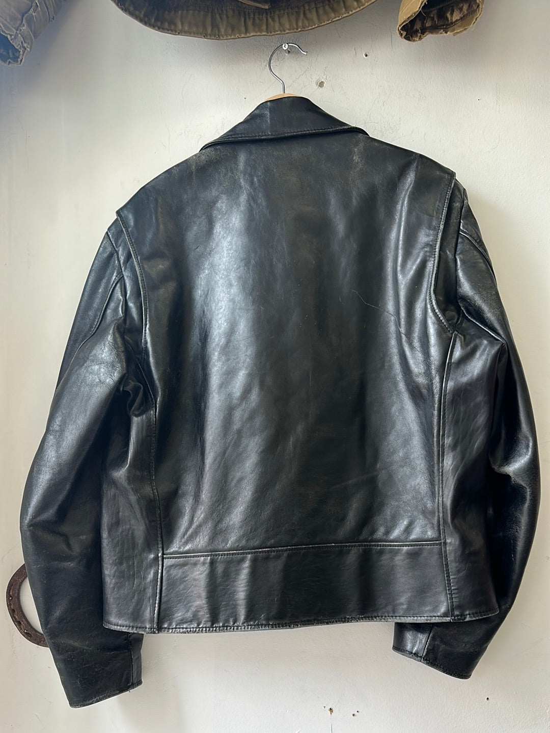 Gino leathers motorcycle jacket hotsell