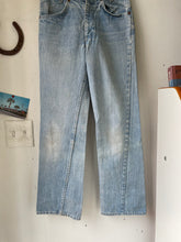 Load image into Gallery viewer, 1970s Levi’s Orange Tab 27×28
