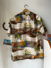 Load image into Gallery viewer, 1970s Rai Nani Hawaiian Shirt
